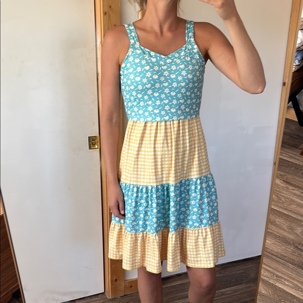 Nursing friendly Dress. Size M